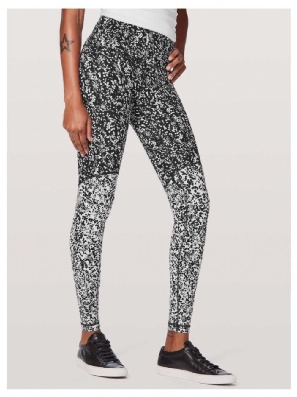 Lululemon Leggings Size 6 Wunder Under Hi Rise Ice Breaker Black / White 30"